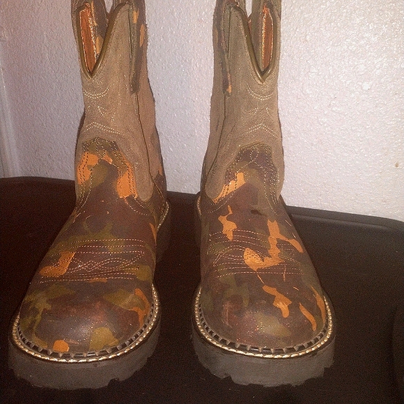 NWT Ariat fatbaby original camo size 6 western boo - Picture 1 of 5
